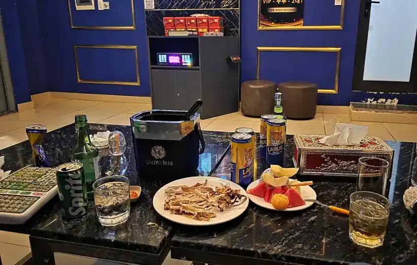 다낭 BMW 가라오케 현장 사진 8