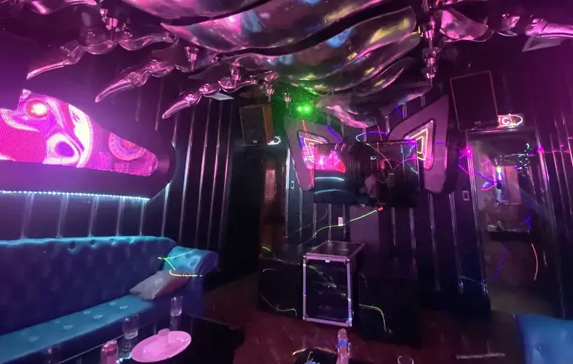 다낭 F KTV 가라오케 현장 사진 5