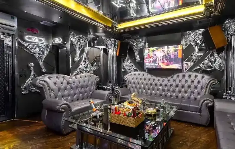 다낭 F KTV 가라오케 현장 사진 6