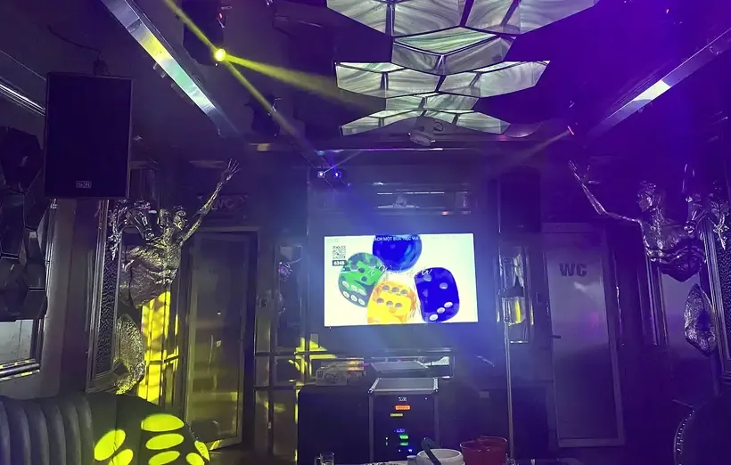 다낭 F KTV 가라오케 현장 사진 8